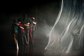 adc-deux-scenes-parisiennes-pour-loiseau-mouche_breveon520.jpg