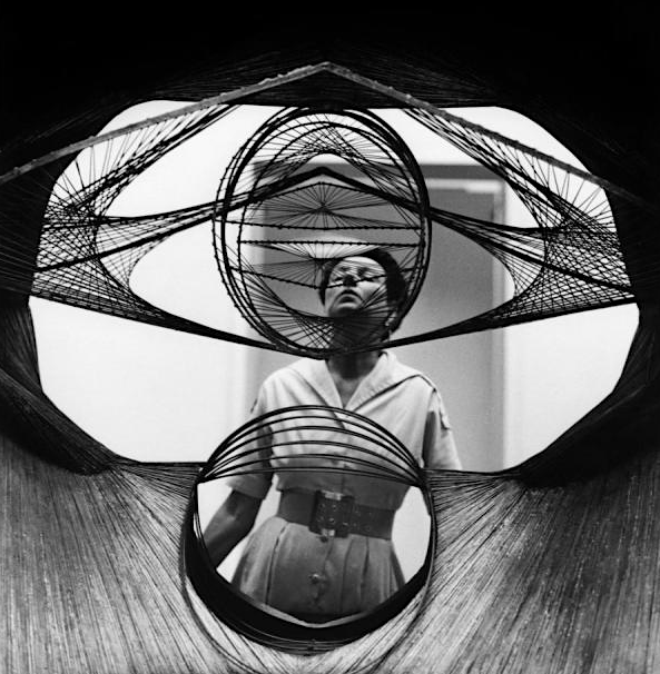 adc-peggy-guggenheim-art-addict_breveon1359.png
