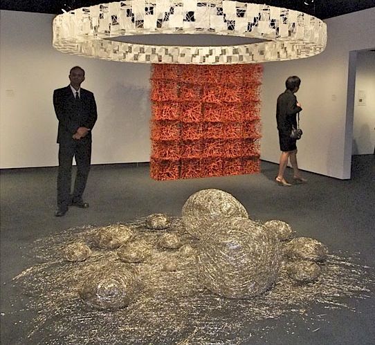 adc-sculptures-en-fibre-textile_breveon980.jpg