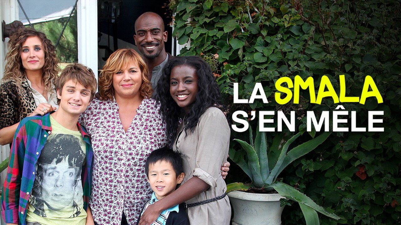 adc-la-smala-s-en-mele_program-card-landscape-la-smala-sen-mele-v2-afd777-52e115-0@1x.jpg